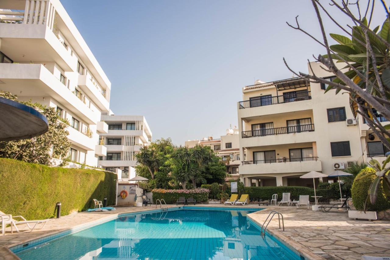 One Bedroom Apartment In Paphos In Good Location Exterior photo