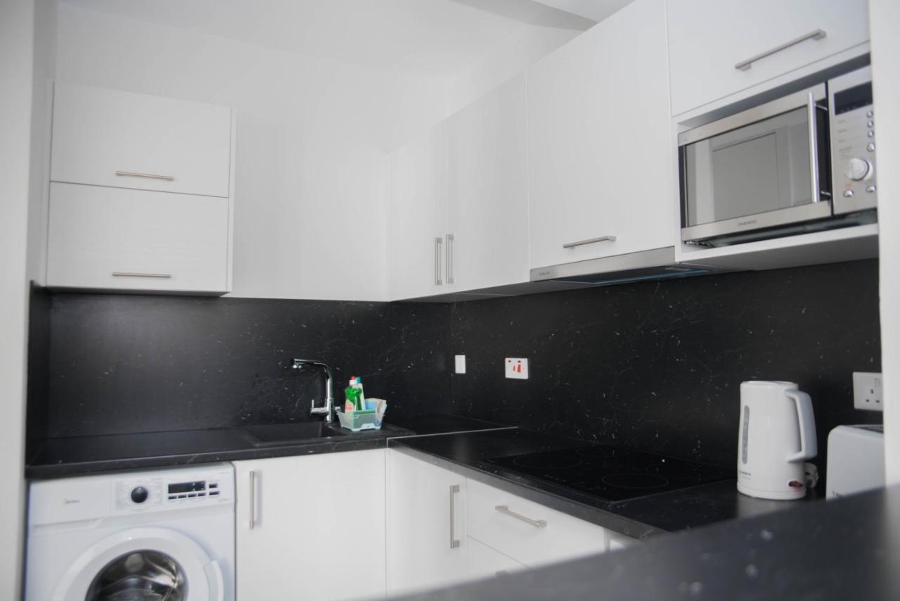 One Bedroom Apartment In Paphos In Good Location Exterior photo